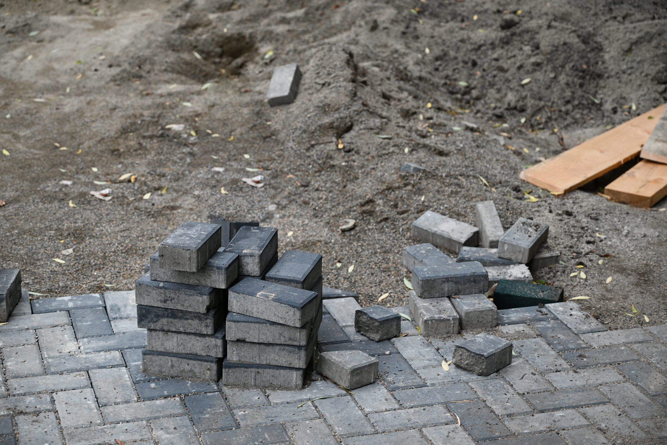 Paver patio installed by Toro General Construction in New Jersey