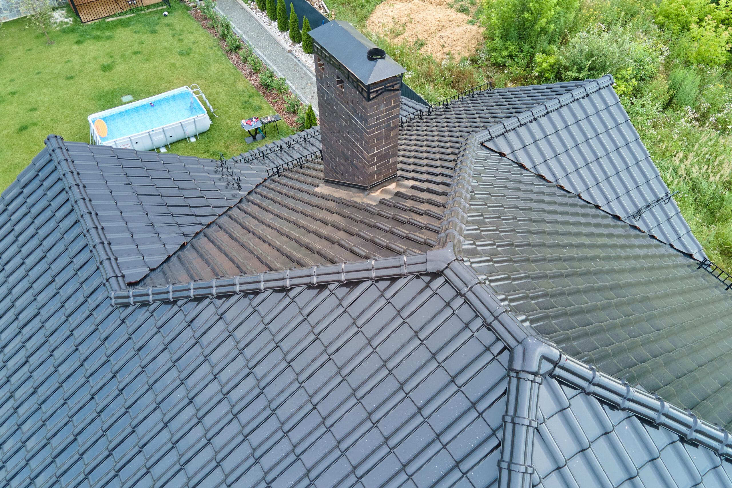 Completed residential roof by Toro General Construction in New Jersey